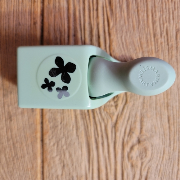 Martha Stewart's mint green Four Leaf Clover Paper punch